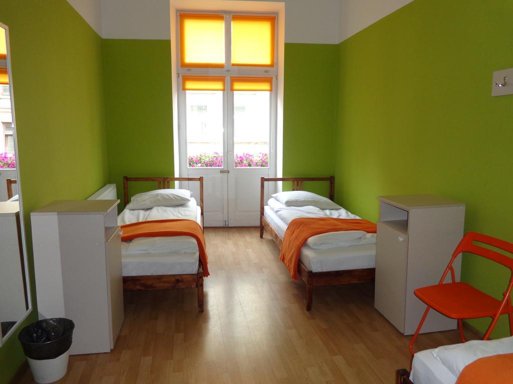 Lolek Hostel Люблин Номер фото