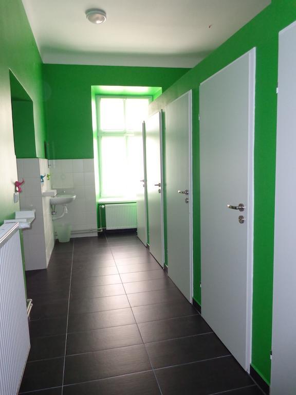 Lolek Hostel Люблин Экстерьер фото