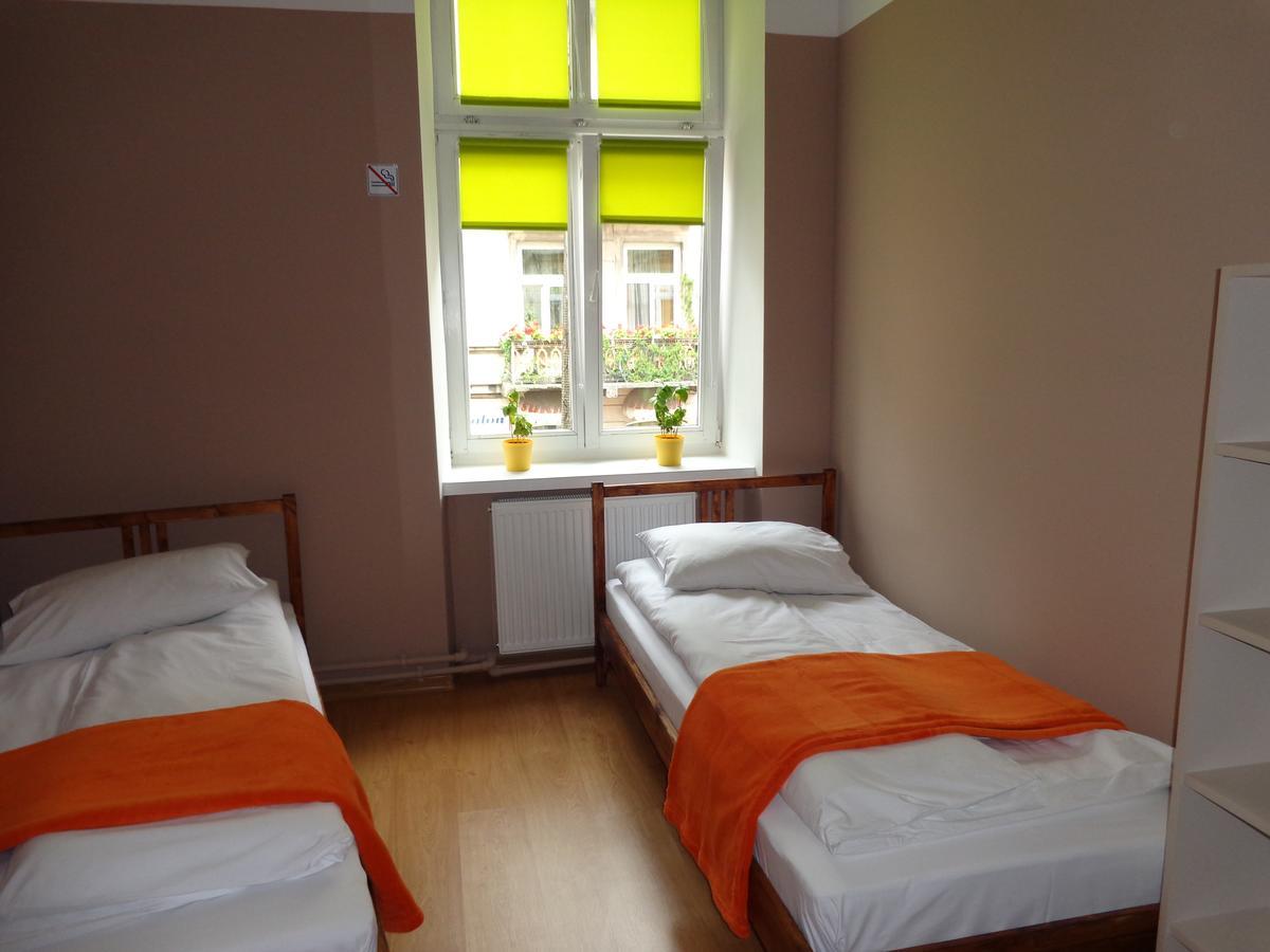 Lolek Hostel Люблин Экстерьер фото